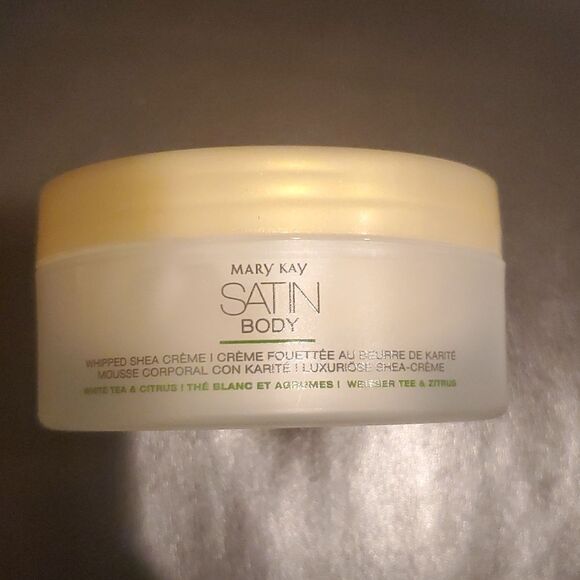 MARY KAY White Tea &  Citrus Satin Body Cream - 4 Oz. - Picture 2 of 4
